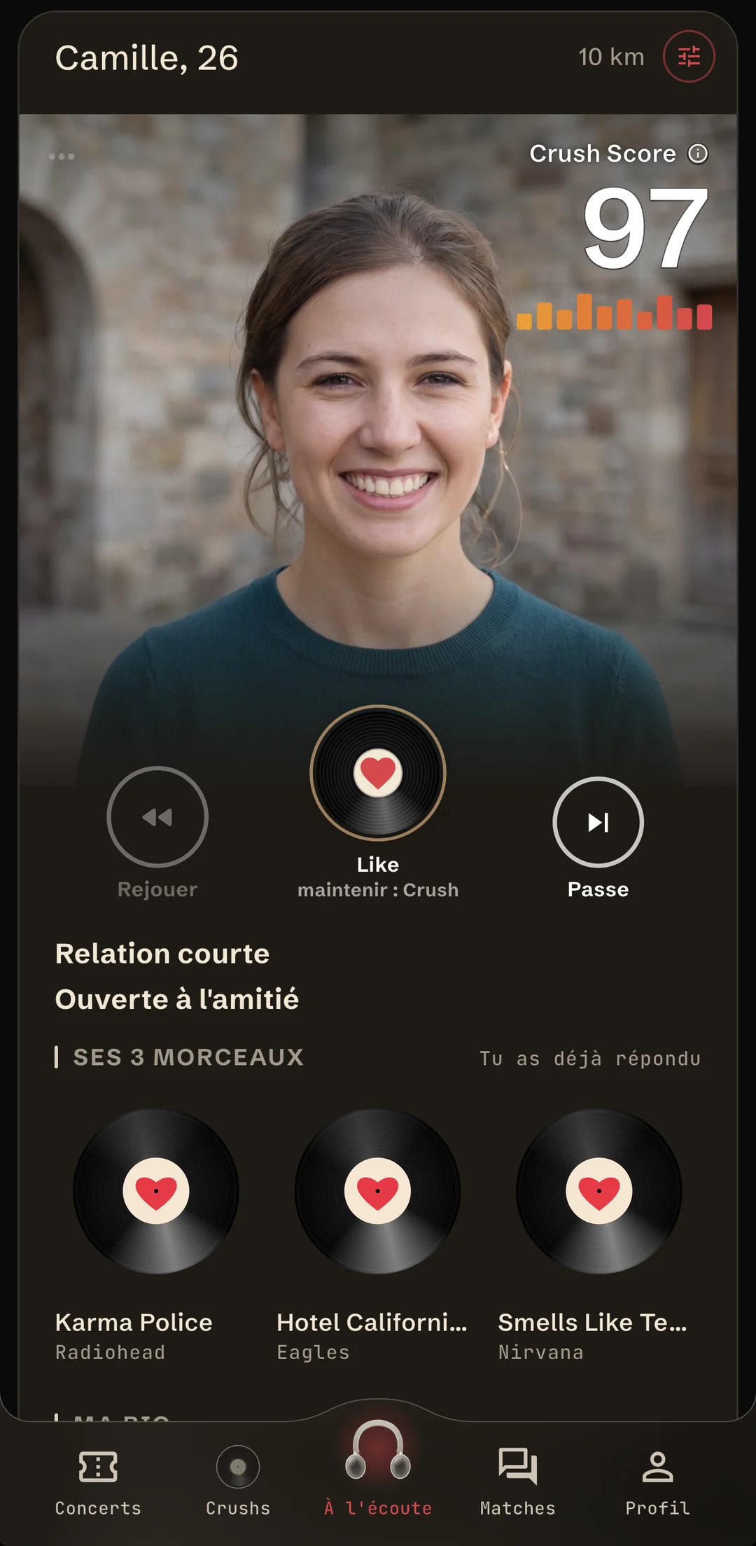 La photo de Camille se dévoile, nette